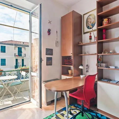 Belvilla By Oyo Casa Rosa