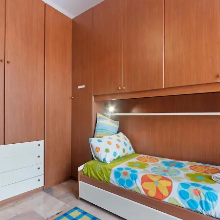 Belvilla By Oyo Casa Rosa *